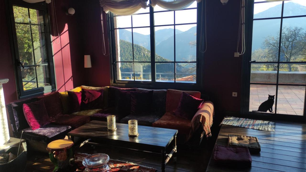 Astra Hotel 卡斯塔奈阿 外观 照片